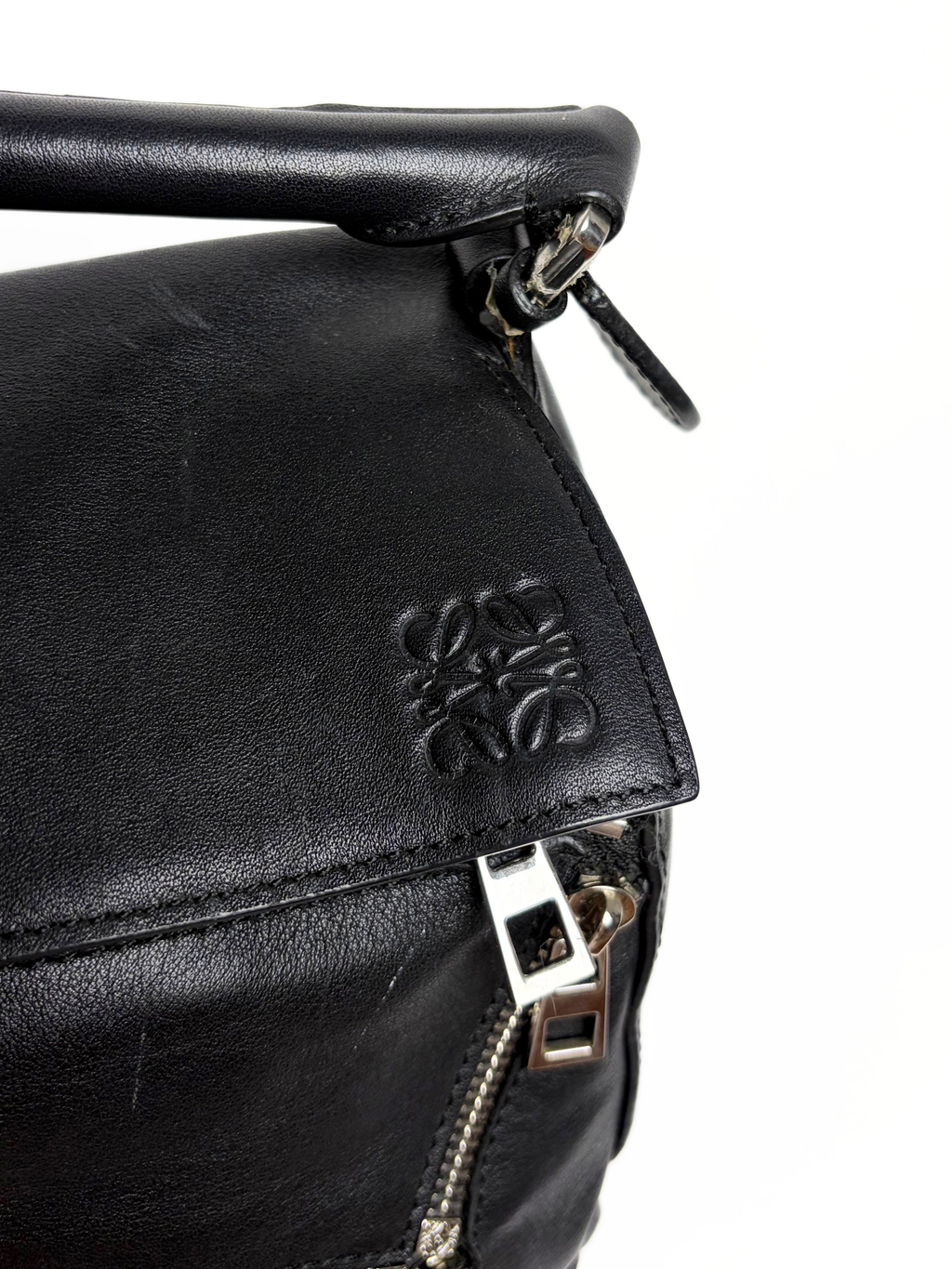 Loewe Puzzle Zipper Bag Black Leather