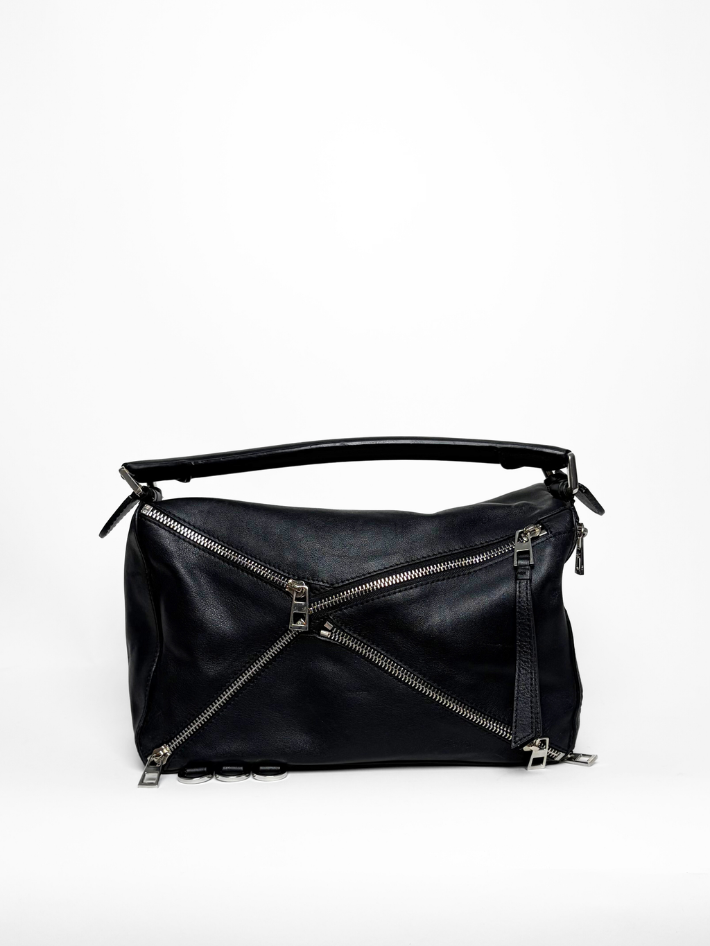 Loewe Puzzle Zipper Bag Black Leather