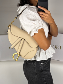 Dior Medium Saddle Bag in Biscuit