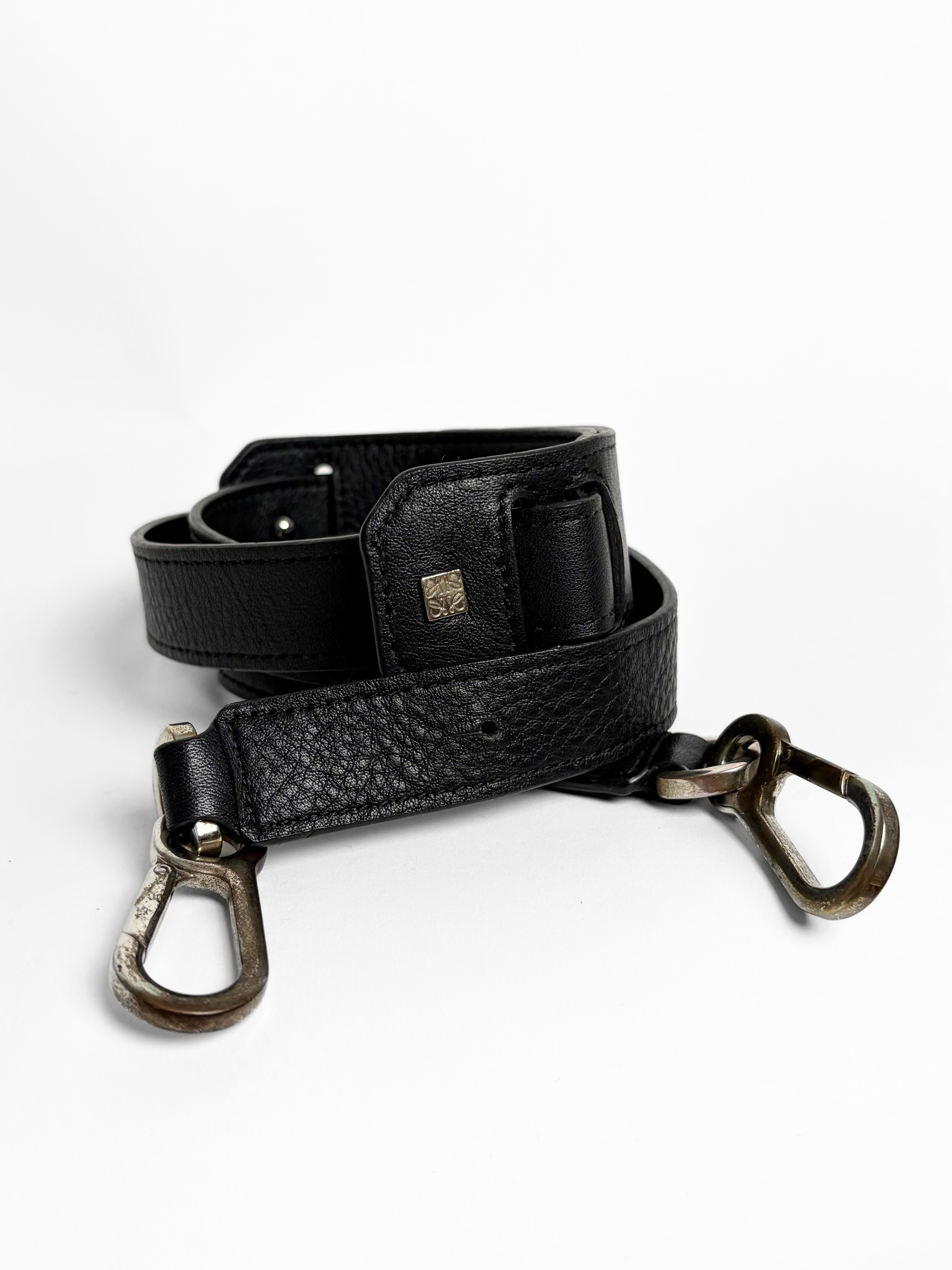 Loewe Puzzle Zipper Bag Black Leather