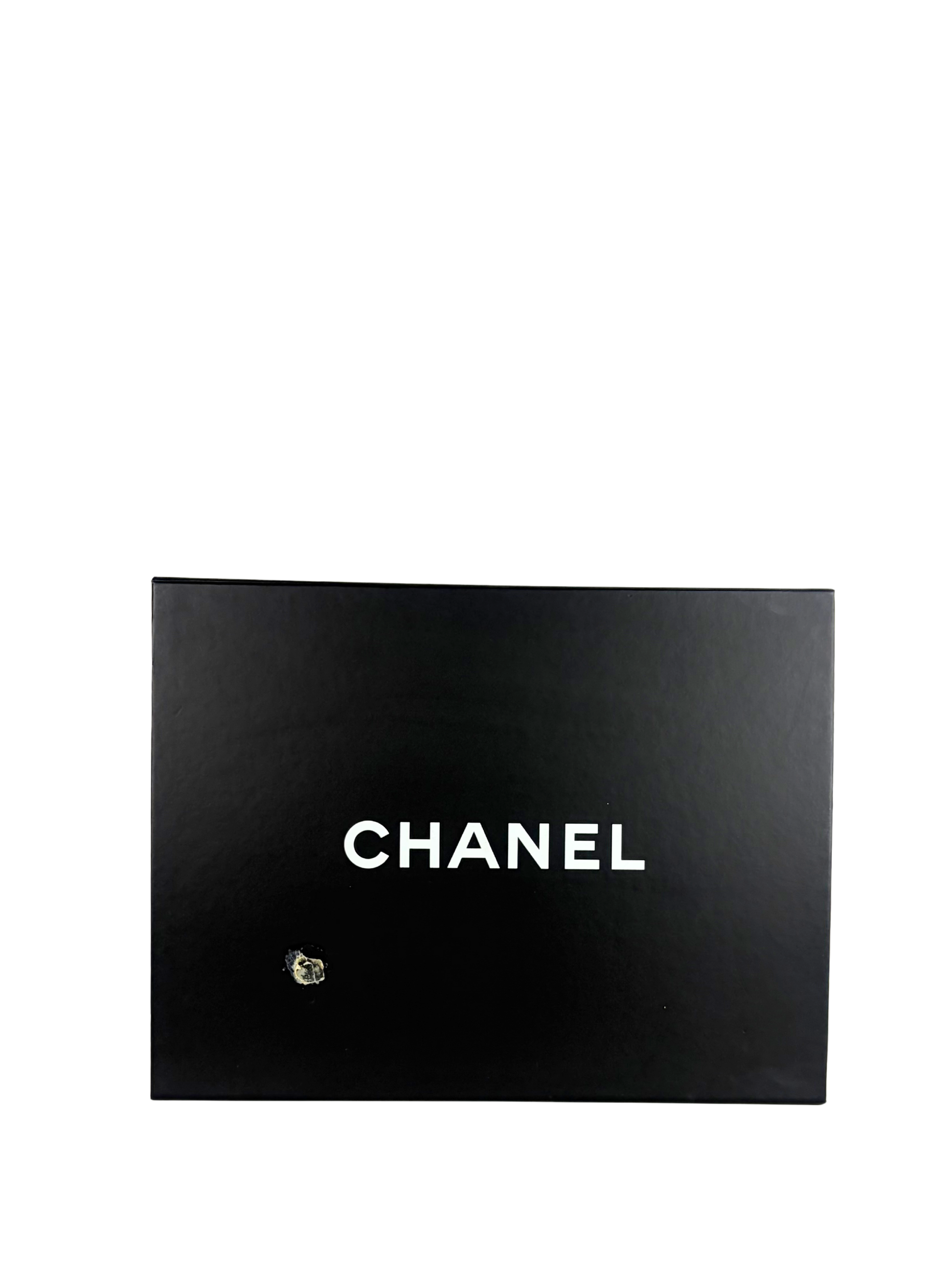 Chanel Jumbo Classic Double Flap Bag in Magenta Pink