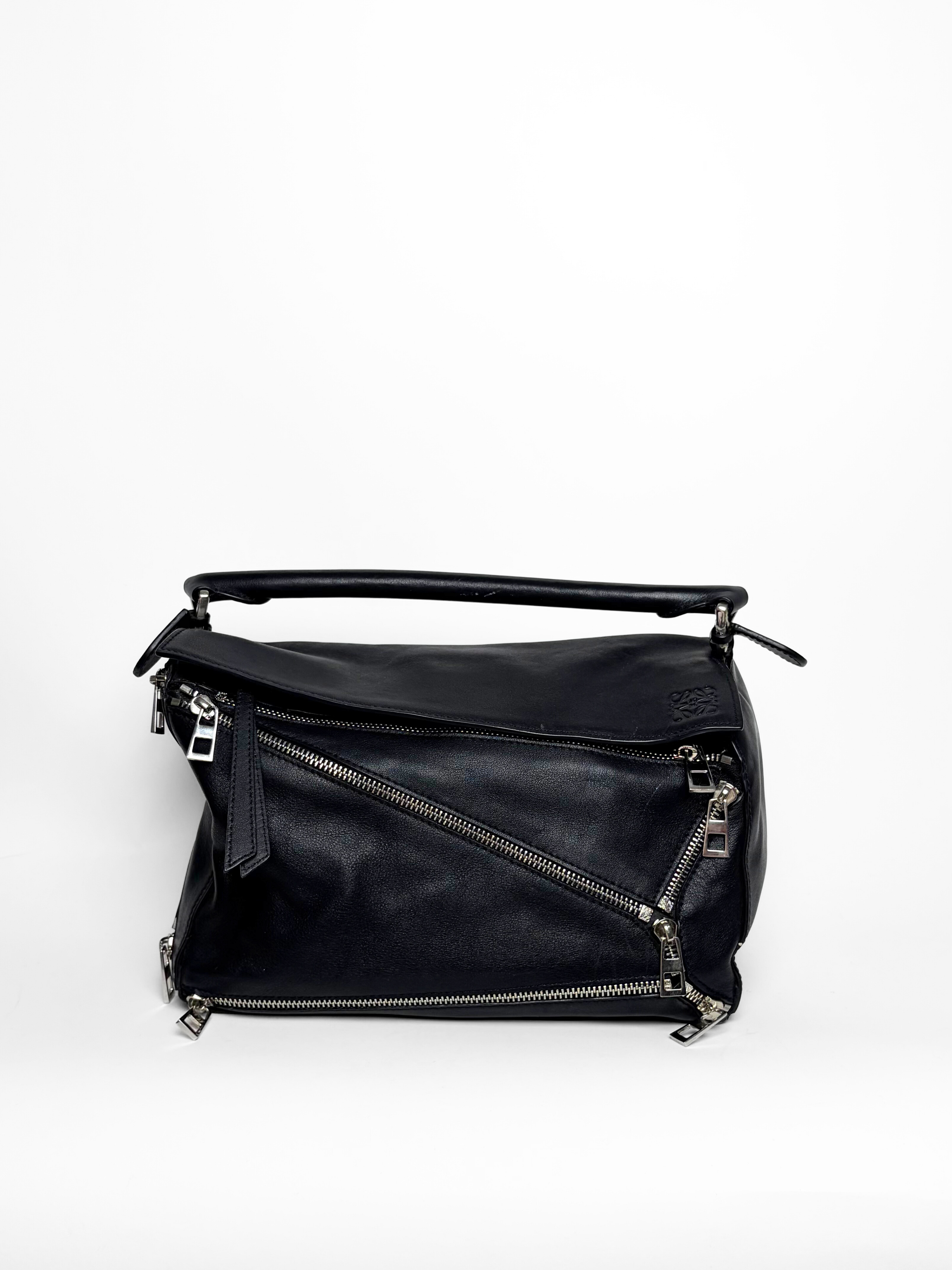 Loewe Puzzle Zipper Bag Black Leather