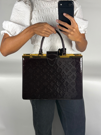Louis Vuitton Monogram Vernis Deesse Bag